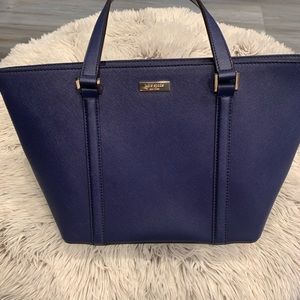 Kate Spade medium sized bag.
